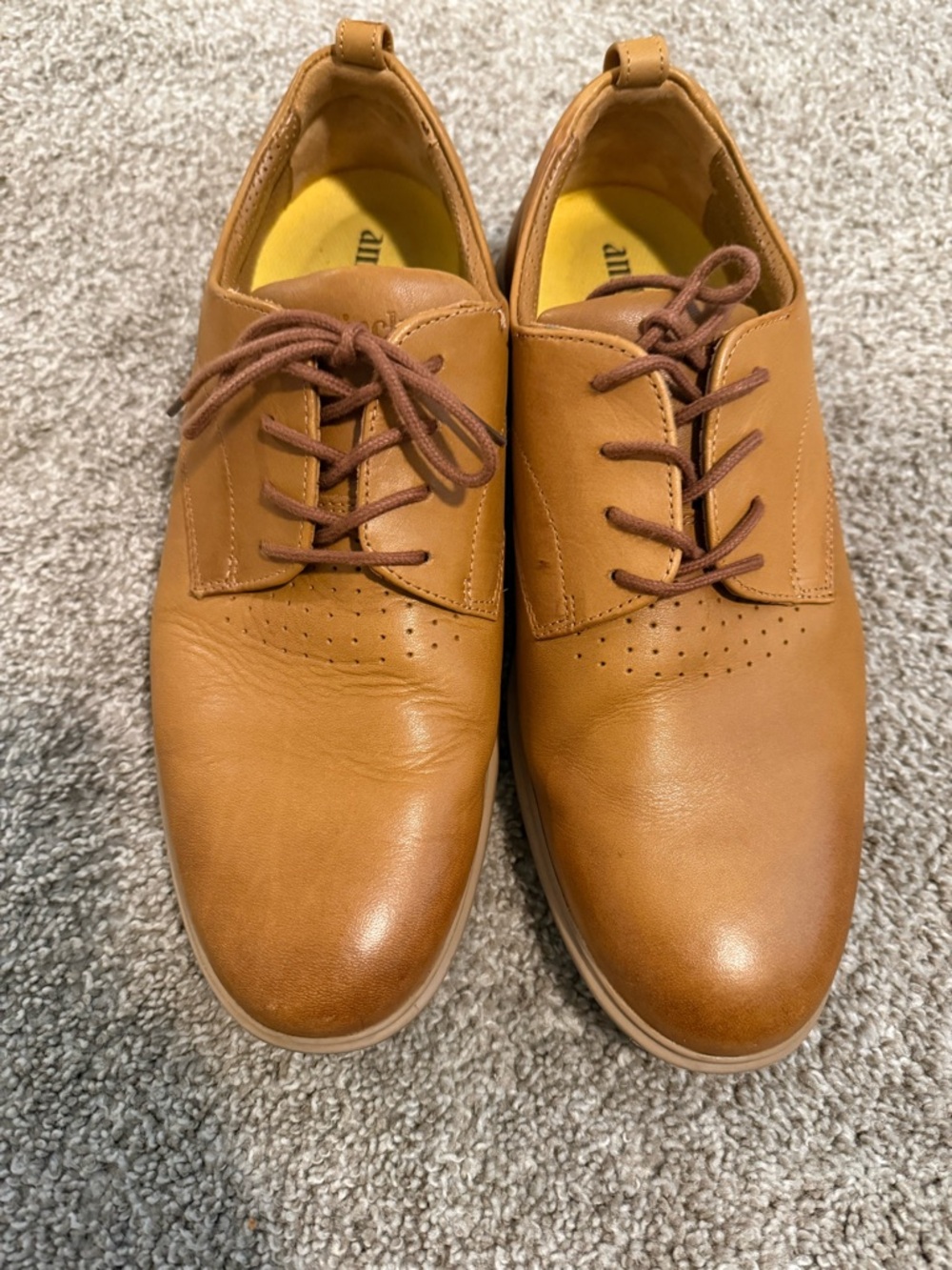 Men's Tan Leather Derby Oxfords - Sleek Lace-Up Style